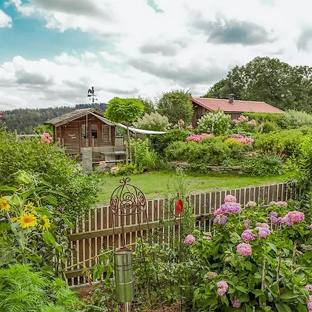 5 Sterne Tulpe Dienberger Hof Apartman *