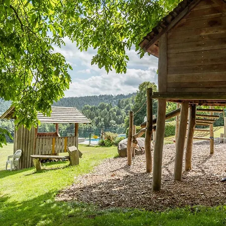 5 Sterne Tulpe Dienberger Hof Apartman *